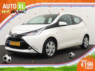 Toyota Aygo 1.0 VVT-i x-play Camera Bluetooth LED