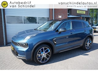 Lynk & Co 01 1.5 261PK! OKT 2022 ORIGINEEL NL 360CAMERA 6,6KWH LADEN PANORAMADAK 360CAMERA ADAPTIEVE CRUISE ANDROID/APPLECARPLAY NAVI CLIMA PDC V+A 20INCH KEYLESS STOELVERWARMING ENZ...