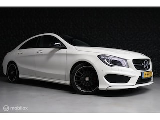 Mercedes-Benz CLA 180 Ambition AMG-Line | Pano | Sfeer |