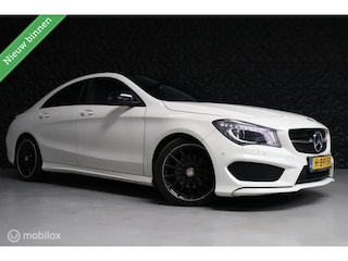 Mercedes-Benz CLA 180 Ambition AMG-Line | Pano | Sfeer |