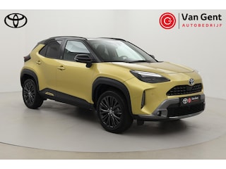 Toyota Yaris Cross 1.5 Hybrid Adventure | Dodehoek detectie | Matrix LED | Head-up display | Apple Carplay / Android Auto | Stoel-/stuurverwarming | Parkeersensoren voor/achter | 18 inch