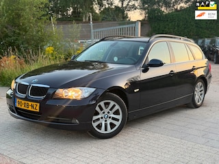 BMW 3-serie Touring 320i High Executive Aut Airco Cruise PDC