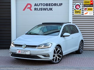 Volkswagen Golf 1.4 TSI Highline Business R Pano/Virtual/AppleCar