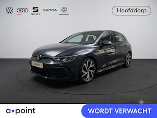 Volkswagen Golf 1.5 TSI R-Line 130 pk | Navigatie via App | Parkeersensoren | Autom. airco | LED koplampen | Apple Carplay/Android Auto | R-Line |