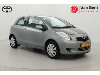 Toyota Yaris 1.0 VVTi Sol MMT | Origineel NL | Trekhaak | Airco | Elektrische ramen voor | Radio CD speler | Multifunctioneel lederen stuurwiel