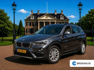 BMW X1 sDrive20i Centennial High Executive | NL-AUTO! | TREKHAAK | STOELVERWARMING | DEALER OH! | PARK SENS | LEDER | LED | NAVI | CLIMA