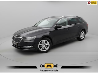 Skoda Superb Combi 1.4 TSI iV Style * Trekhaak * Stoelverwarming * Digitale teller *