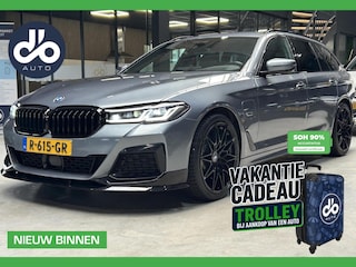 BMW 5-serie Touring 530e xDrive Business Edition Plus FULL OPTIONS I GR.NAVI + CAMERA I HUD I 20"LMV M-SPORT