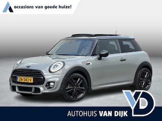 Mini Cooper 3-Deurs 1.5 (met JWC pakket) | NL-auto/1e eign./Voll.Historie/Pano-schuifdak/harman&kardon/Apple Carplay/Keyless