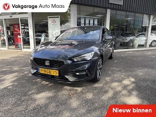 Seat Leon 1.4 TSI eHybrid PHEV FR Business Intense Camera/ Adapt Cruise Control/ Stuurverwarming/ Stoelverwarming/ Carplay/ 18 LM