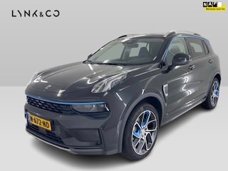 Lynk & Co 01 1.5 261pk PHEV 7DCTH | Orig.NL | PanoramaDak | Camera | Carplay |