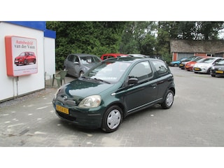 Toyota Yaris 1.3-16V VVT-i Sol