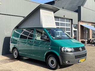 Volkswagen Transporter Kombi 2.0 TDI Hefdak Cruise controle Trekhaak 2200kg trekgewicht Omvormer Keuken Gasaansluiting Campingaansluiting Slaapplek 2-Persoons Euro 5 Campeerwagen Buscamper
