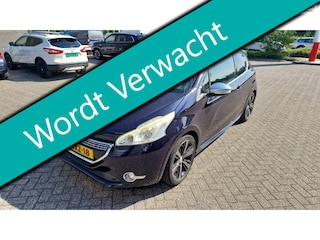 Peugeot 208 1.6 VTi 120pk 2e eig. 127.000km. Clima Leder Navi Panorama