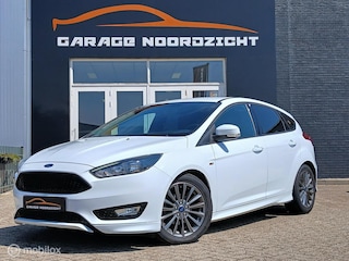 Ford Focus ST-line 1.0 125 PK