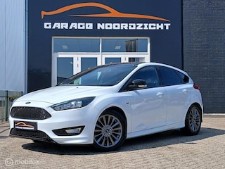 Ford Focus ST-line 1.0 125 PK