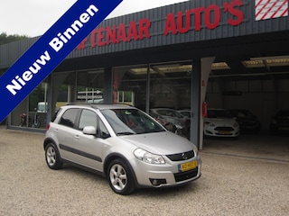 Suzuki SX4 1.6 Shogun met trekhaak + winterbanden set