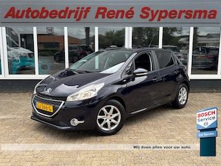 Peugeot 208 1.2 PureTech Style Pack | Bluetooth | Parkeersensoren | Navi | Cruise