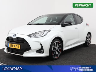 Toyota Yaris 1.5 Hybrid Executive | Bi-Tone | Half Leder |