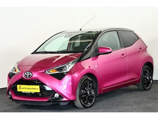 Toyota Aygo 1.0 VVT-i x-cite / Leder / Aut / CarPlay / Camera / Allseason