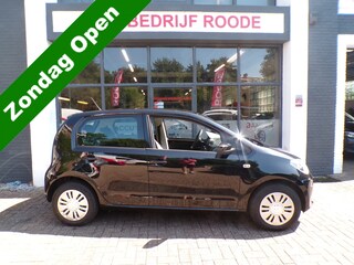 Volkswagen Up 1.0 Black line Airco nette staat