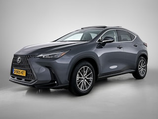 Lexus NX 350h AWD Luxury Line | Stoelverwarming en - Koeling | Panoramisch Schuifdak | Head-up Display | Trekhaak |