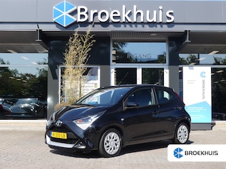 Toyota Aygo 1.0 VVT-i x-play | CAMERA | AIRCO | APPLE CARPLAY / ANDROID AUTO |