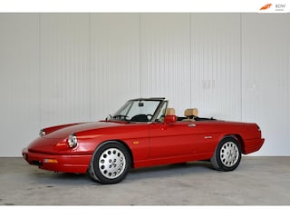 Alfa Romeo Spider 2.0