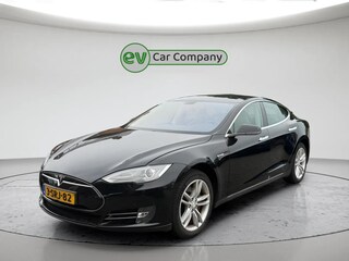 Tesla Model S 85 Base | SOH 85% | Free supercharging SC01 | 1e eigenaar! | CCS Upgrade | Panoramadak | Volleder | Luchtvering
