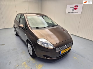 Fiat Punto Grande 1.2 Edizione Lusso Airco Alu Velgen Trekhaak