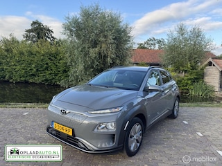 Hyundai Kona EV Comfort Smart 39 kWh | Stoelv. | Camera