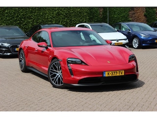 Porsche Taycan 79 kWh / SOH 92,4 % / 1e Eign. / Camera / Luchtvering / Sportchrono / 20'' / Leder / Comfortstoelen / CarPlay / Stoelverwarming / DAB / Cruise Control