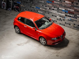 Alfa Romeo 147 3.2 V6 GTA