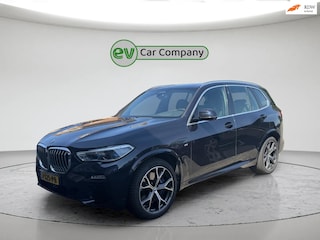 BMW X5 XDrive45e High Executive | M-Pakket | Panoramadak | Individual Pakket | 1e Eigenaar | SOH ..% | Dealer Onderhouden