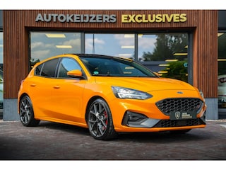 Ford Focus 2.3 EcoBoost ST-X 280PK Panoramadak Camera Stoelverw. Performance DAB+