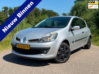 Renault Clio 1.2-16V Special Line / NL en 3-deurs / Airco / Radio - CD / Elektrische Ramen Voor /NAP
