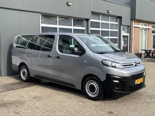 Citroën Jumpy 1.5 BlueHDi XL Marge BTW en BPM vrij!! Airco Cruise controle Trekhaak 2500kg Navigatiesysteem Personenvervoer 8-Persoons Parkeerhulp achter Apple carplay 1e eigenaar Euro 6 Bpm en Btw vrij voor particulier