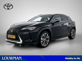 Lexus UX 250h Executive Line + President Pack | Mark Levinson Premium audio |