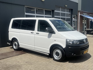 Volkswagen Transporter Kombi 2.0 TDI L1H1 140pk DSG Automaat Btw en bpm vrij 9-Persoons Trekhaak Airco Cruisecontrole Ex overheidsauto Dealer onderhouden 1e eigenaar Euro 5 Groepsvervoer Taxi Personenbus Tourer Combi Minivan
