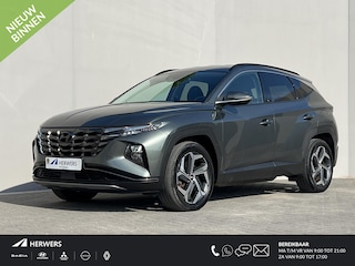 Hyundai Tucson 1.6 T-GDI PHEV Comfort Smart 4WD / Fabrieksgarantie tot 04-2027 / Accu SoH 98,8 % / WLTP 62km / Navi / Apple Carplay Android / Stuur- en stoelverwarming / Adapt. CC / 19" LM wielen /