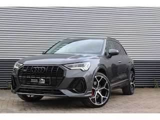 Audi Q3 45 TFSI quattro | S-Line | Trekhaak | Keyless | Dode hoek | Camera | Black optik | Stoelverwarming | Elektrische kofferbak
