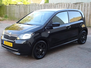 Skoda Citigo 1.0 Greentech Fresh Airco, licht metalen velgen, cruise controle, navigatie, elektrische ramen, centrale vergrendeling, enz.