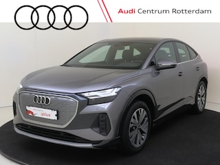 Audi Q4 35 Advanced edition 55 kWh | SoH 89% | Achteruitrijcamera | Lederen bekleding | Adaptieve cruise control | Keyless | Elektrische kofferklep | Sfeerverlichting | Stoelverwarming | Navigatie |
