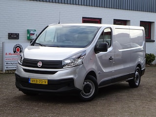 Fiat Talento GB 2.0 MJ 145pk L2H1 2900 Pro edition/ Parkeersensoren/ Navigatie/ DAB/ Trekhaak/ Vloerplaat achter/ 3 Zitplaatsen/ 1 Eigenaar/ Origineel NL/ NAP