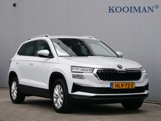 Skoda Karoq 1.5 TSI ACT Business Edition 150 Pk Automaat Apple Carplay / Camera / Adaptive cruise / LED