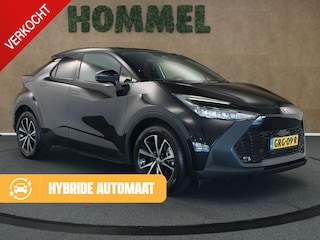 Toyota C-HR 2.0 Plug-in Hybrid 220 Dynamic - ORIGINEEL NEDERLANDSE AUTO - AFKOMSTIG VAN 1E EIGENAAR - 2 LAADKABELS - DODEHOEK DETECTIE - 18 INCH LICHT METALEN VELGEN - STUURVERWARMING - VOORSTOELEN VERWARMD - PARKEERSENOREN VOOR/ACHTER