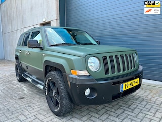 Jeep Patriot 2.4i Limited Liberty AUT LEDER CLIMA 4WD NAP