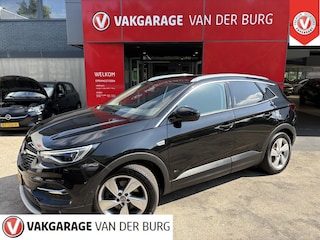 Opel Grandland X 1.6 Turbo Hybrid4 Ultimate
