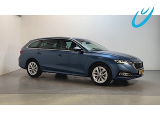 Skoda Octavia Combi 1.0 e-TSI DSG Business Edition Plus Sfeerverlichting Trekhaak Adaptive Cruise Navigatie