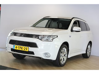 Mitsubishi Outlander 2.0 PHEV Instyle | Schuif- kanteldak | Trekhaak